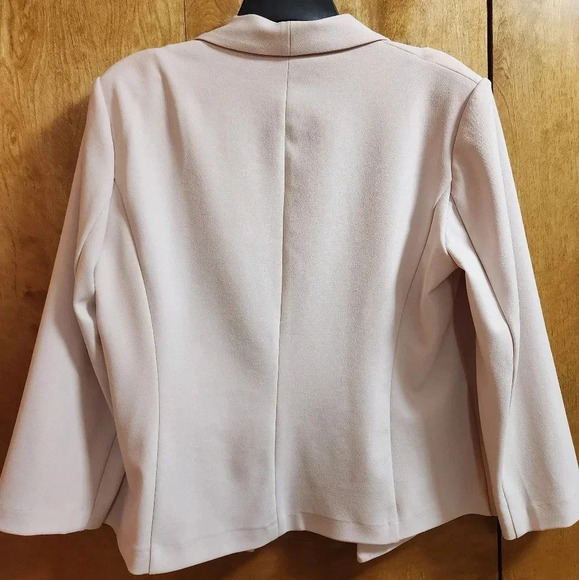 Anne Klein Light Pink Draped Blazer - Picture 2 of 8